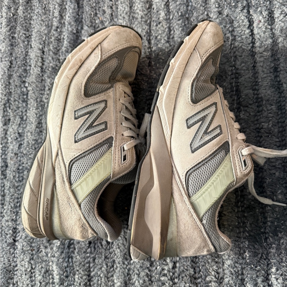 New Balance 990v5 Made in USA sneakers